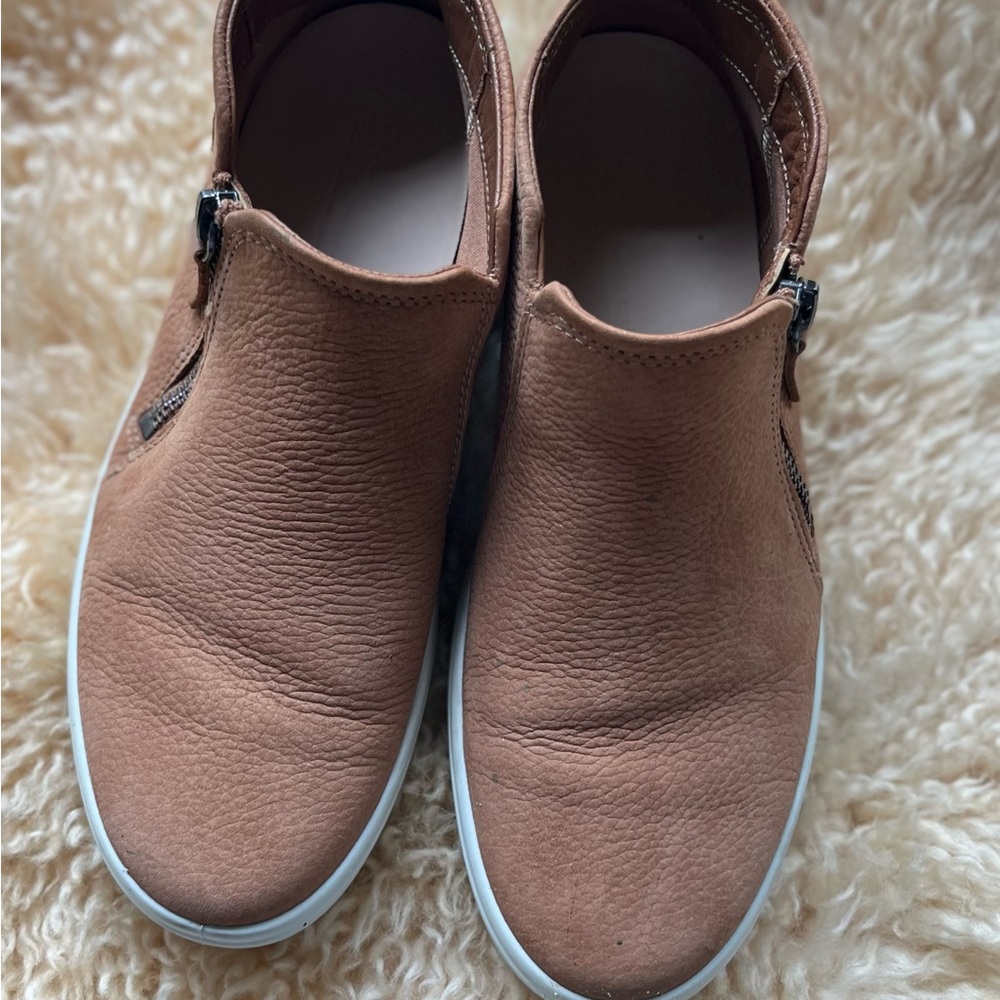 Camel colored Leather Slip-On Sneakers